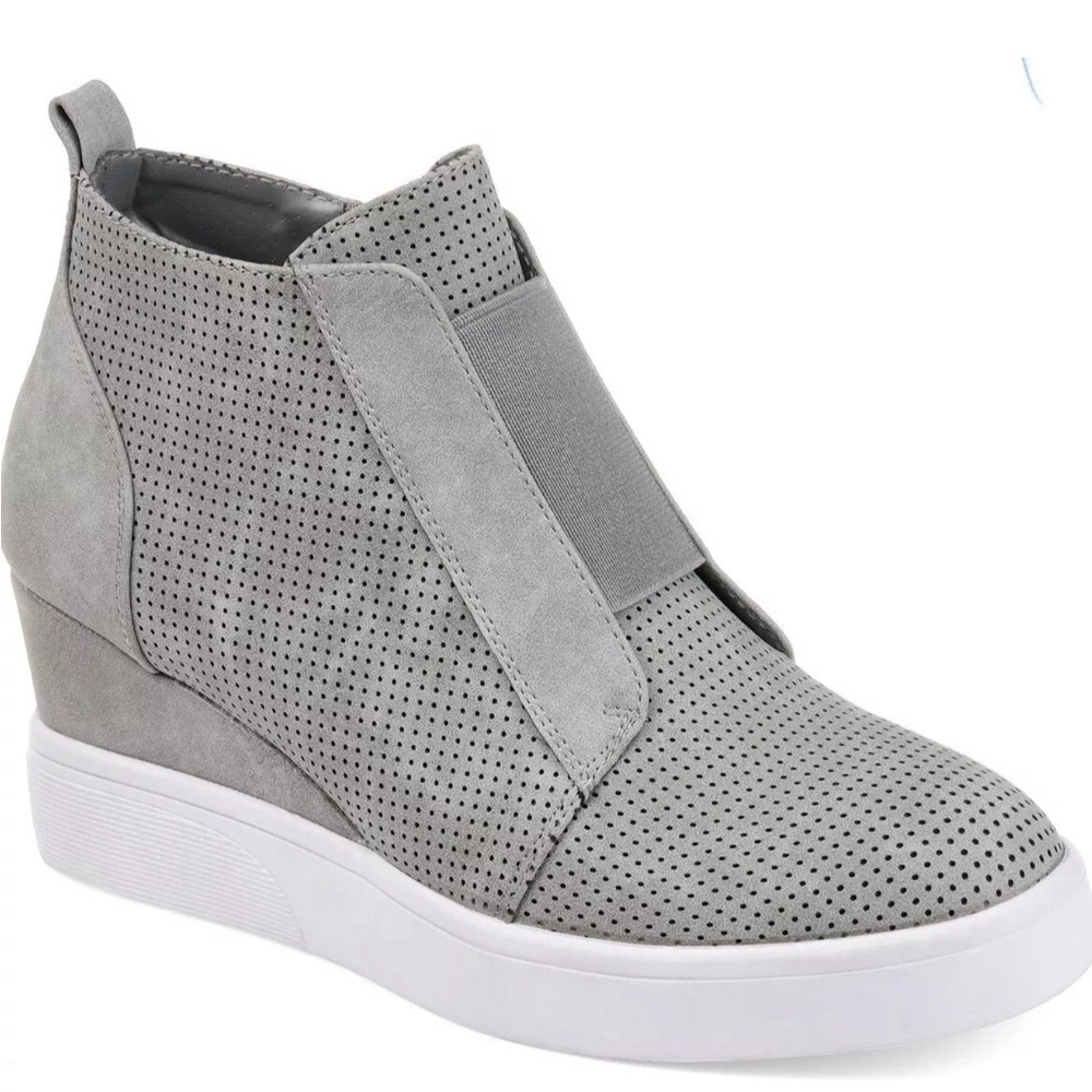 Journee Collection Clara Wedge Sneaker 8.5